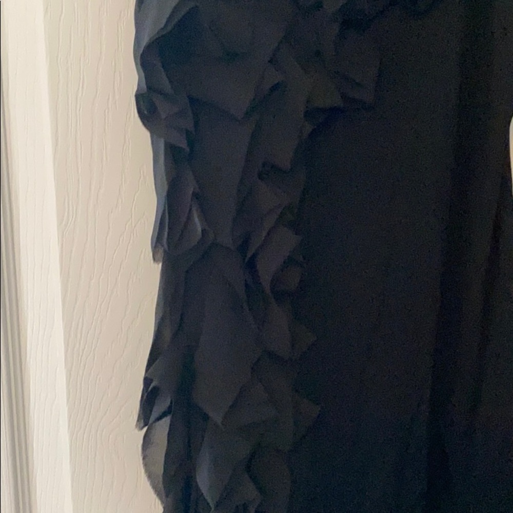 Black Ruffle Front Tank - Picture 3 of 5